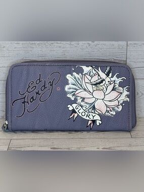 Ed Hardy Lotus and swallow “Glory” Tattoo design Wallet